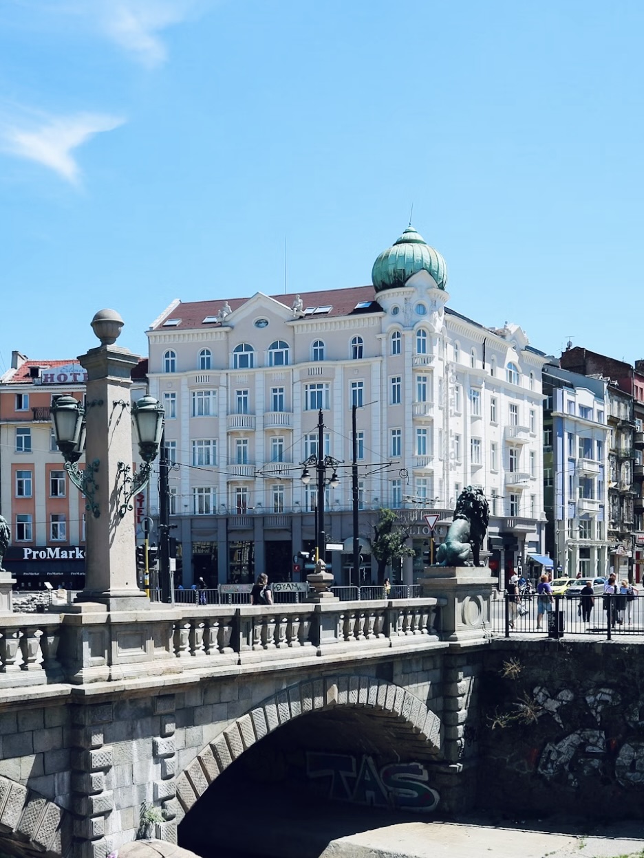 Рейси до Sofia (SOF)